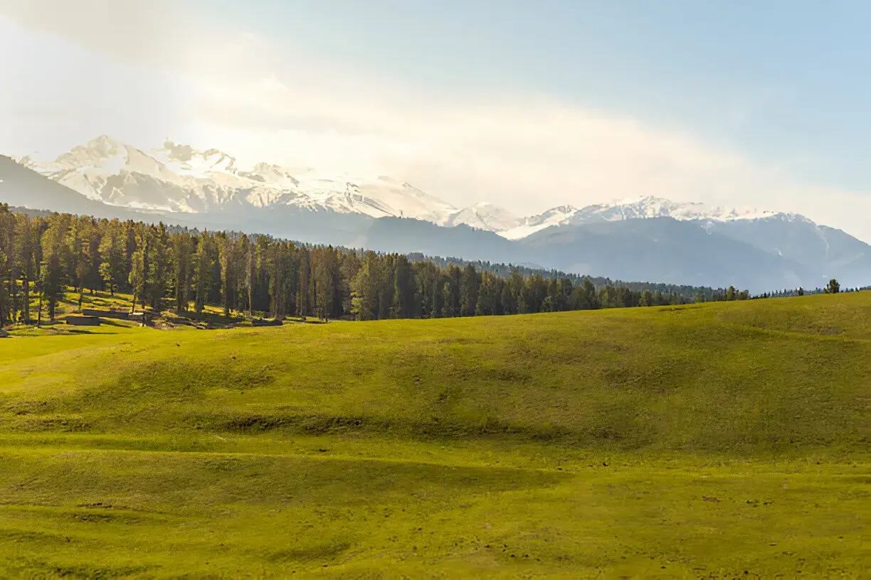 Kashmir Budget Tour Packages, with one of the best travel company in Kashmir- Kashmir Nirvana tours and travel