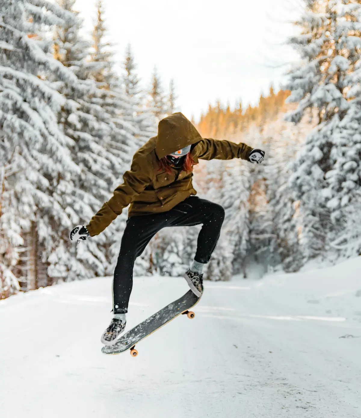 Happy travelers in Kashmir